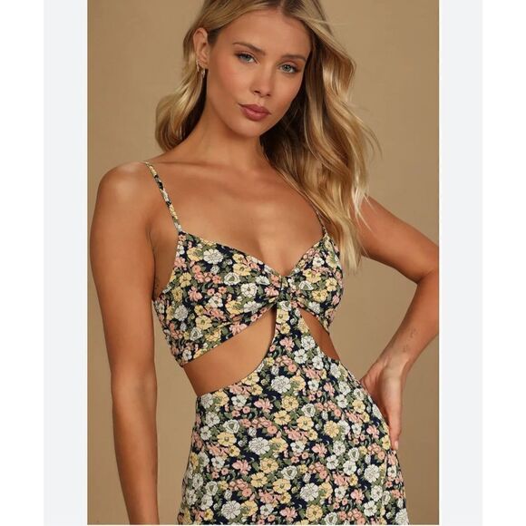 NWT Lulus It's a Perfect Pick Navy Blue Floral Print Cutout Maxi Dress Women’s L - Picture 3 of 10